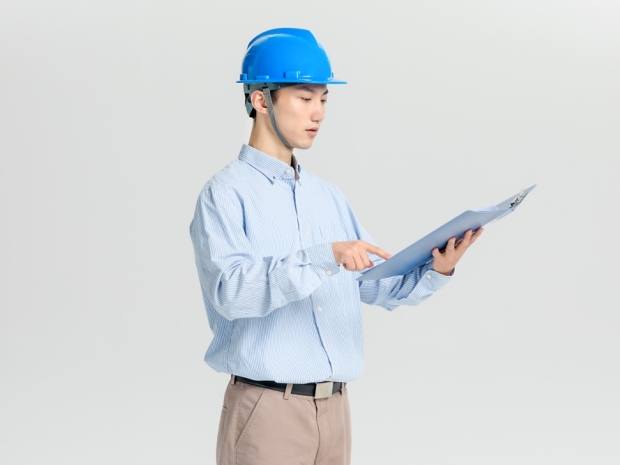 万科辟谣高管均被边控,房产公司如何面对舆论危机?